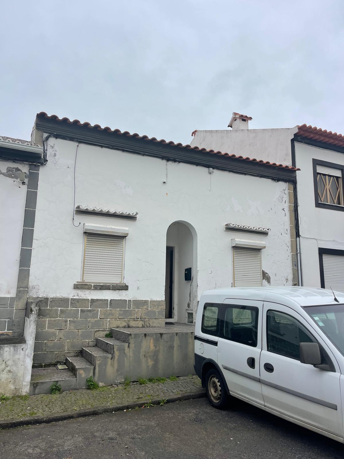 b36797fd-f8c7-4c56-809d-2196f441cde5