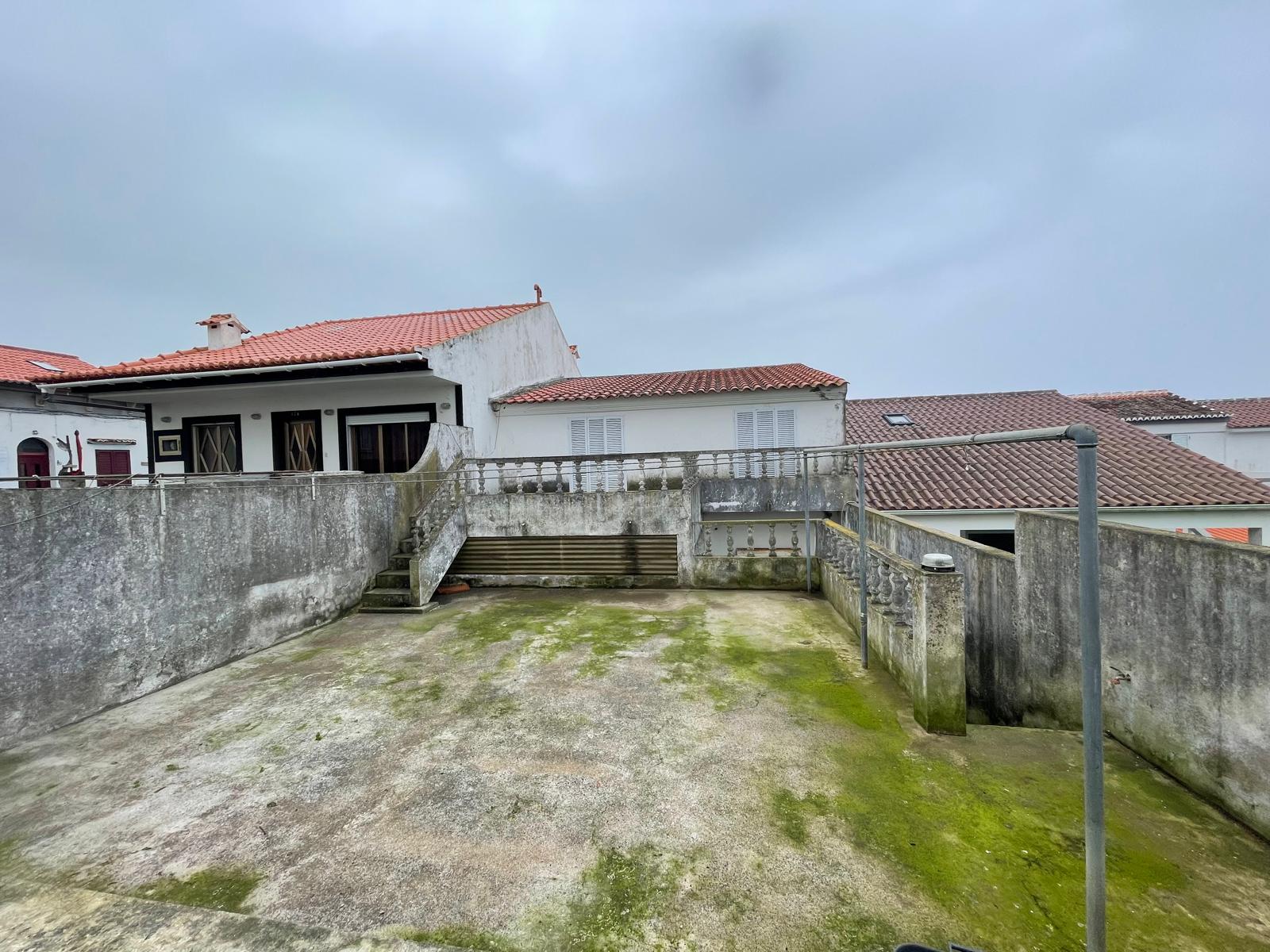 dab7a7e3-e5da-42d9-8dc2-07e819bea59e